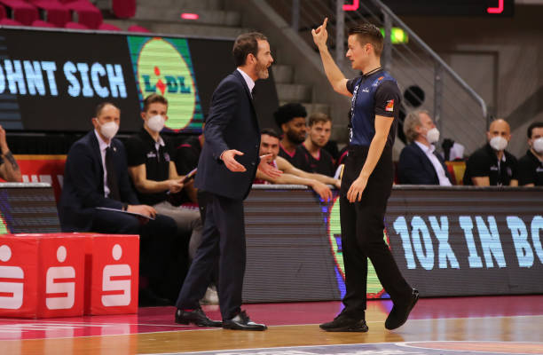 域的动态变 域的动态变